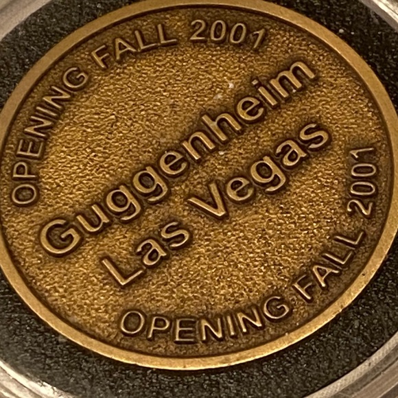 Collectible Venetian Guggenheim Las Vegas 🪙 Coin - Picture 2 of 14